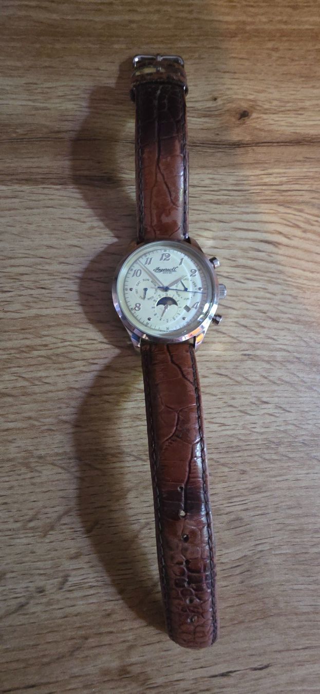 Ingersoll Uhren: Montre  " Ingersoll " – Gebraucht aus Moléson-s-Gruyères von inf_8z6n 1