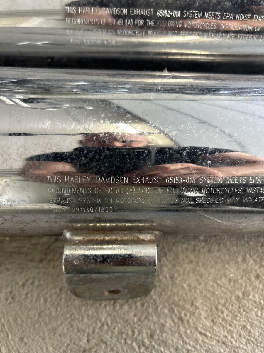 Harley-Davidson Sistemi di scarico: Harley-Davidson Auspufftöpfe Vrod – Usato da Flaach venduto da san_76hb 5
