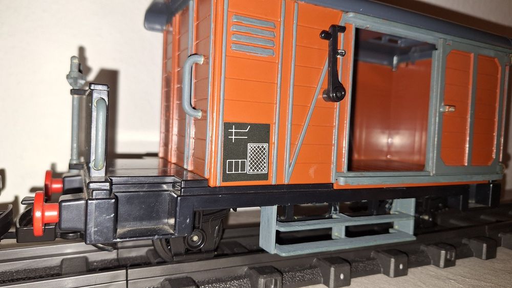 PLAYMOBIL 4111 - Brown Freight Car Western. Cowboy Train Carriage
