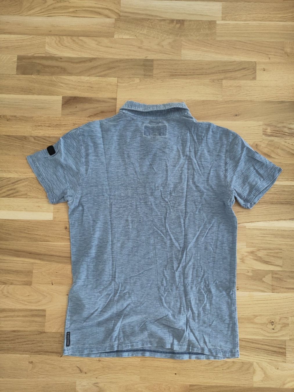 Armani Magliette Polo: Armani Polo – Usato da Basel venduto da froehlicherVagabund 3