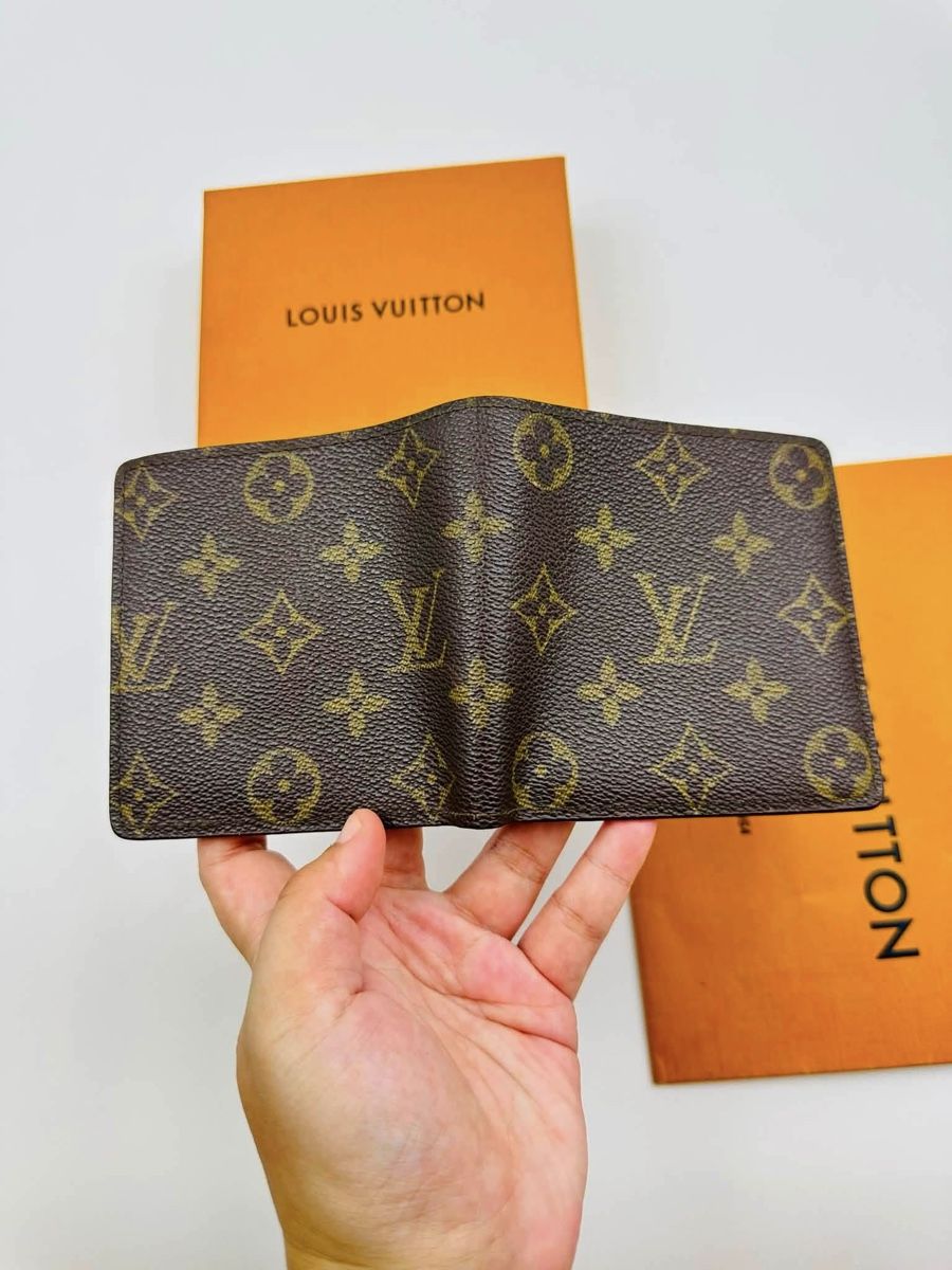 Louis Vuitton Brieftaschen: Louis Vuitton Marco Men's Wallet – Gebraucht aus Widnau von Pukpan_99 1