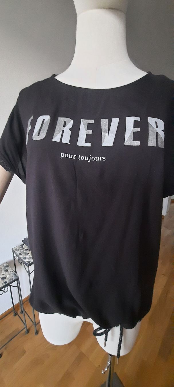 T-shirt: Schwarzes Shirt Gr. S mit Glitzerbund – Nuovo (secondo la descrizione) da Solothurn venduto da lsc_pf99