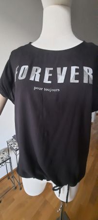 Schwarzes Shirt von Lisa.ToskaGr. S mit Glitzerbund