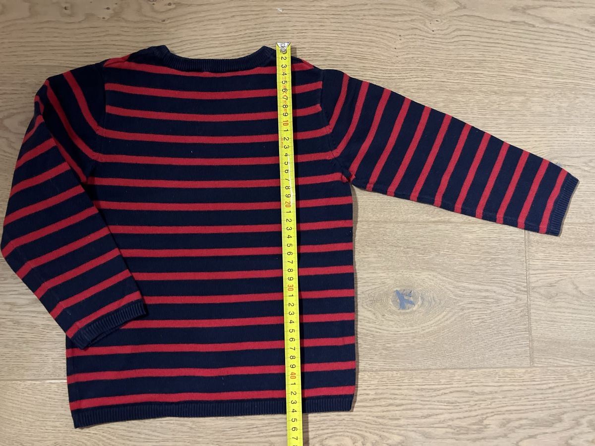 H&M Maglioni & Felpe: Pulli, Gr. 110/116 (4-6 J) Rot/schwarz gestreift – Usato da Oensingen venduto da katepe 3