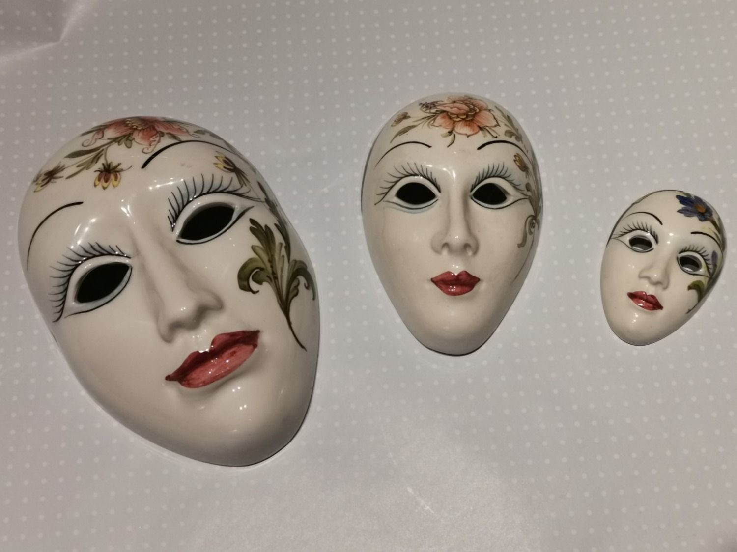 Maschere: Masken-Gruppe – Nuovo (secondo la descrizione) da Giswil venduto da Zumsteed