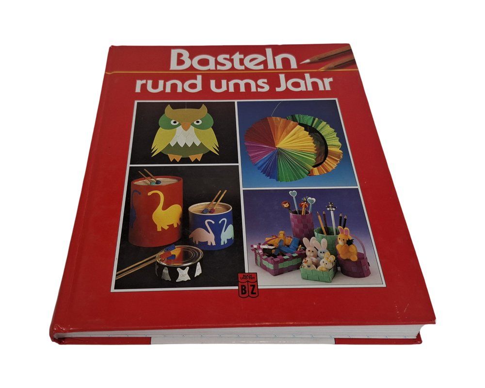 Libri: BZ Basteln rund ums Jahr, Buch – Usato da Wil SG venduto da Restwert_Wil