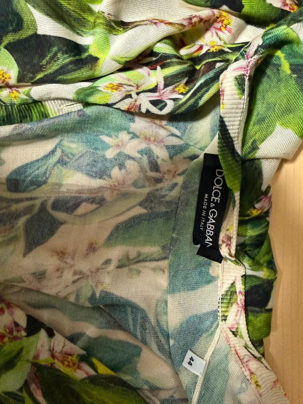 Dolce & Gabbana Pulls & Sweat-shirts: Dolce&Gabbana 100% Silk Cardigan – D'occasion à Schattdorf par Remligand 5
