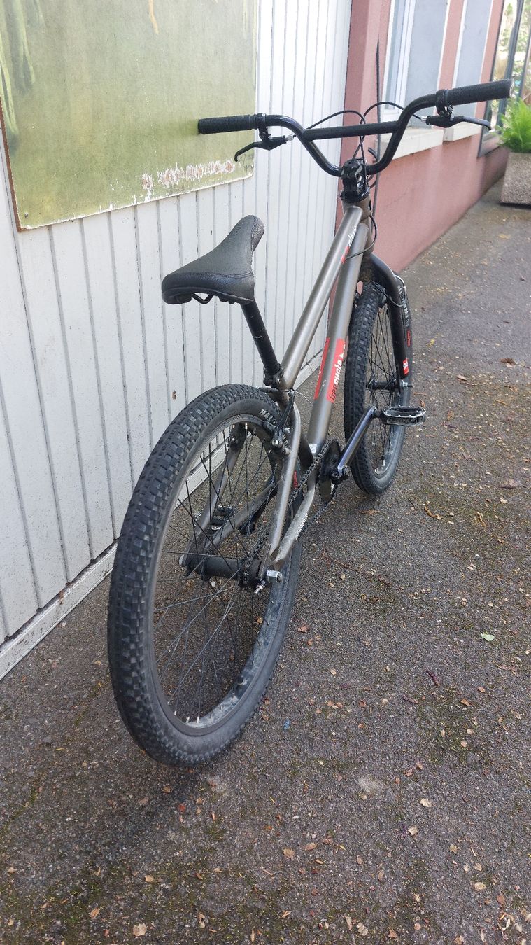 Biciclette: Dirtjump freecycle – Usato da Bern venduto da Zotteke4416 2