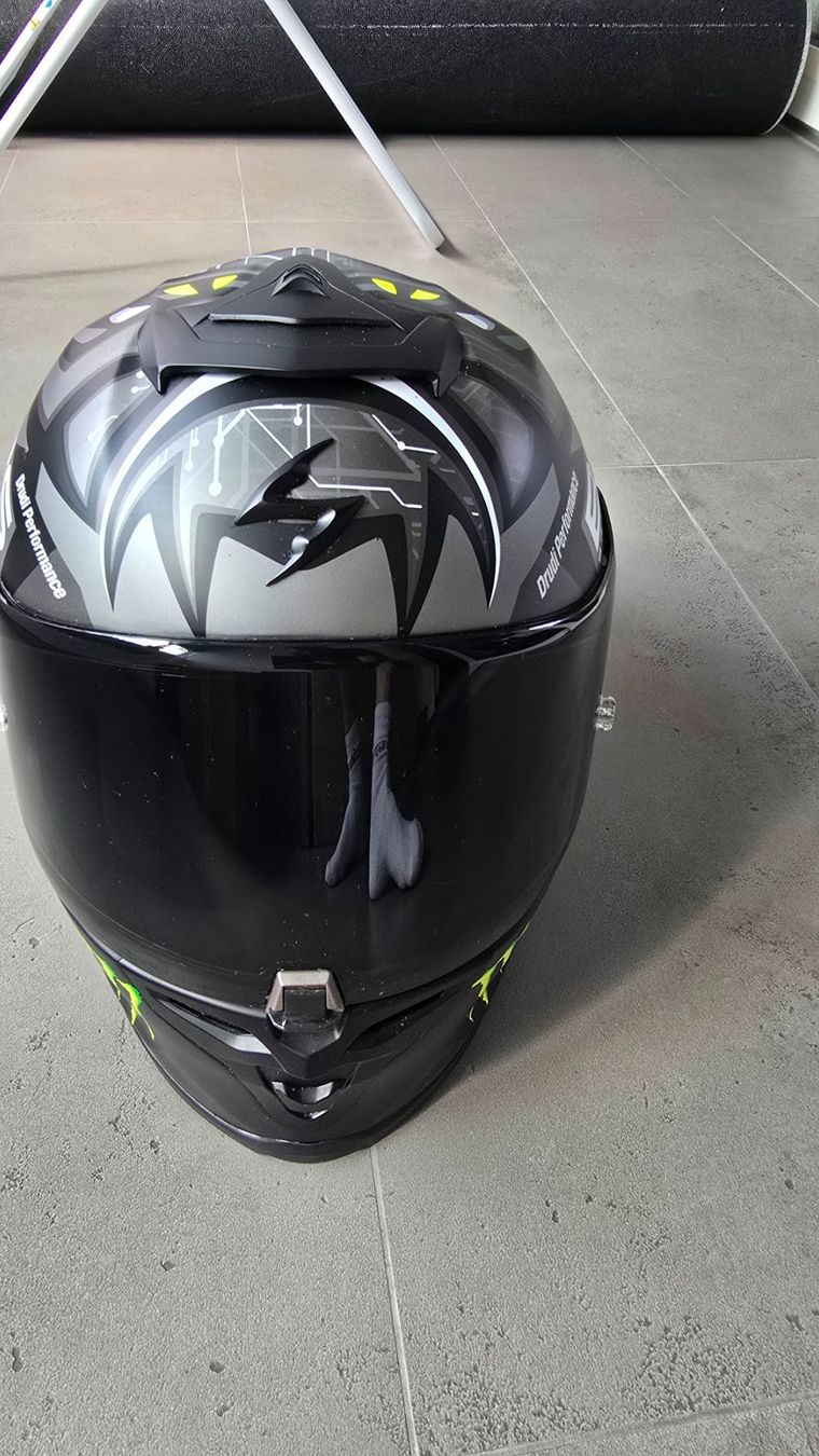 Casques & visières: Casque Scorpion Exo R1, Fabio Quartararo, taille 58 – D'occasion à St-Sulpice VD par GT3RS 5