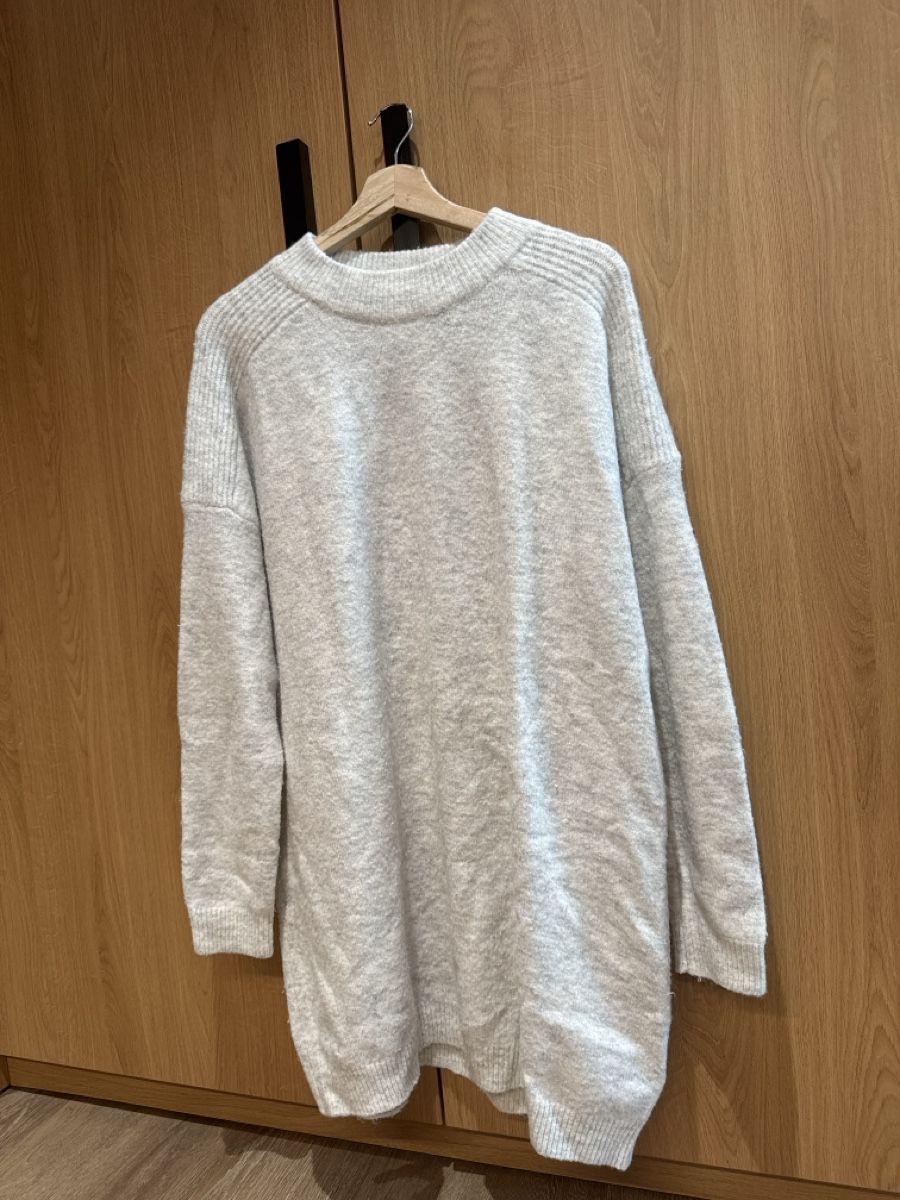 Pimkie Kleider: robe pull grise  – Gebraucht aus Châtelaine von ano_89gy 1