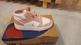 Neue Champion Schuhe Gr.34
