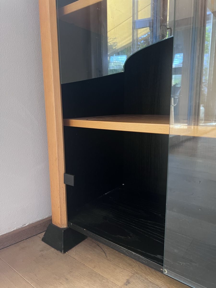 Vetrine: Vitrine – Usato da Münchenstein venduto da haslerch 1