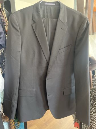Tommy Hilfiger Anzug, Gr. 106, Schwarz - Top Zustand!