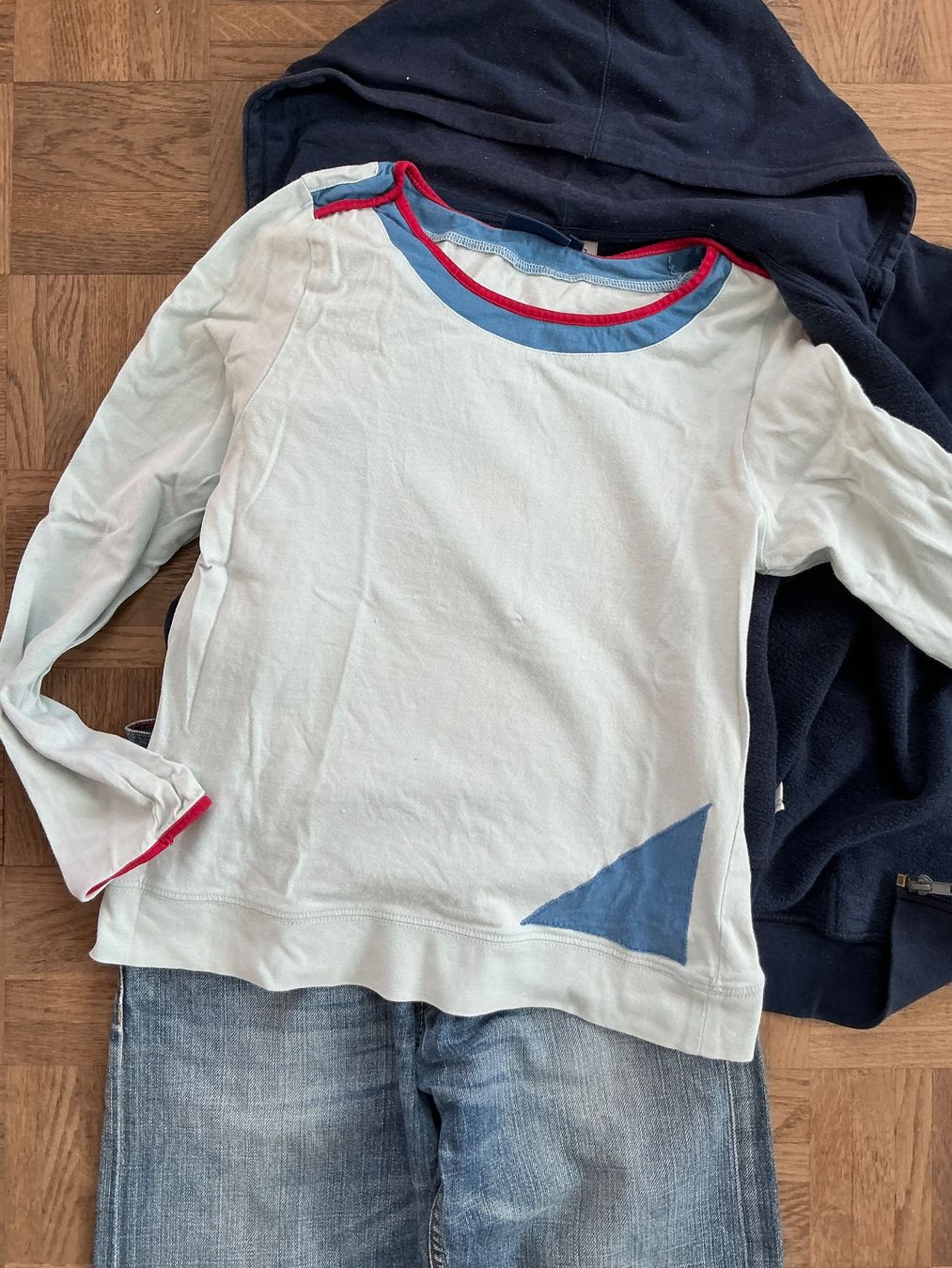 Lotti & Set di vestiti: Tolles Kleiderpaket, Gr. 140 – Usato da Muttenz venduto da bar_ws7n 1