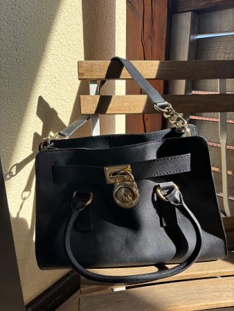 Handtasche Michael Kors schwarz gebraucht guter Zustand