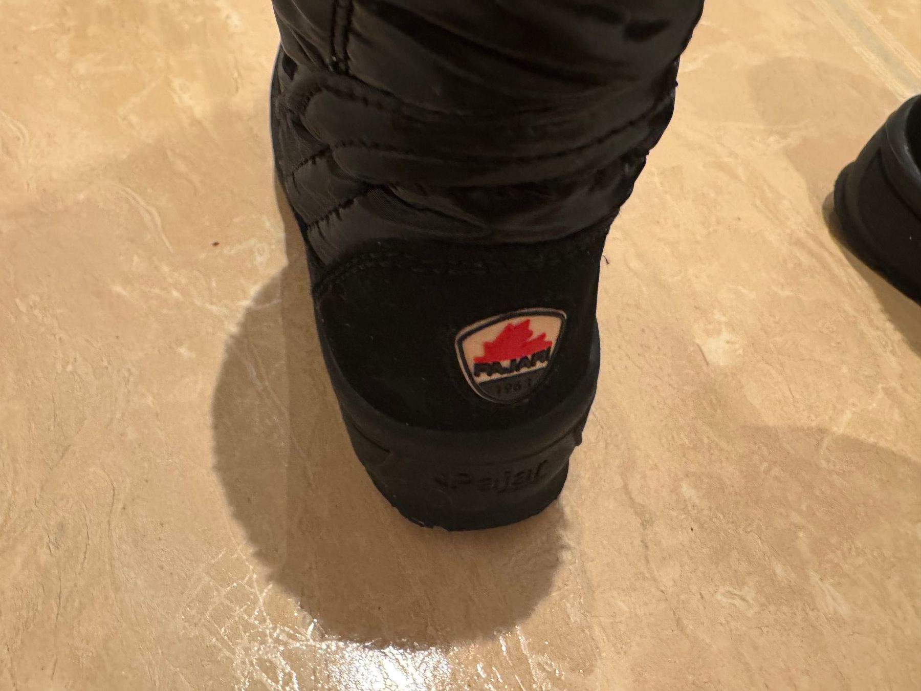 Scarpe per ragazze: Pajar der ultimative Winterschuh, 30,NP 220 Fr – Usato da Klingnau venduto da Markus14 4