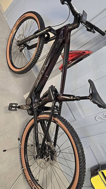 Vélos: E-Bike Neu Cube Carbon 750wh  – D'occasion à Bronschhofen par Timi.g
