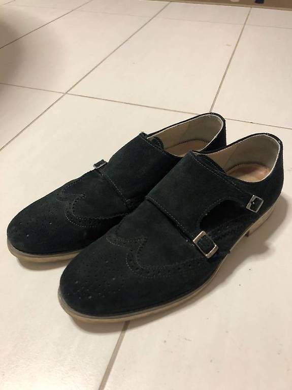 Zara Herrenschuhe: Chaussures en suédine verte 43 – Gebraucht aus La Tour-de-Trême von Txertxi