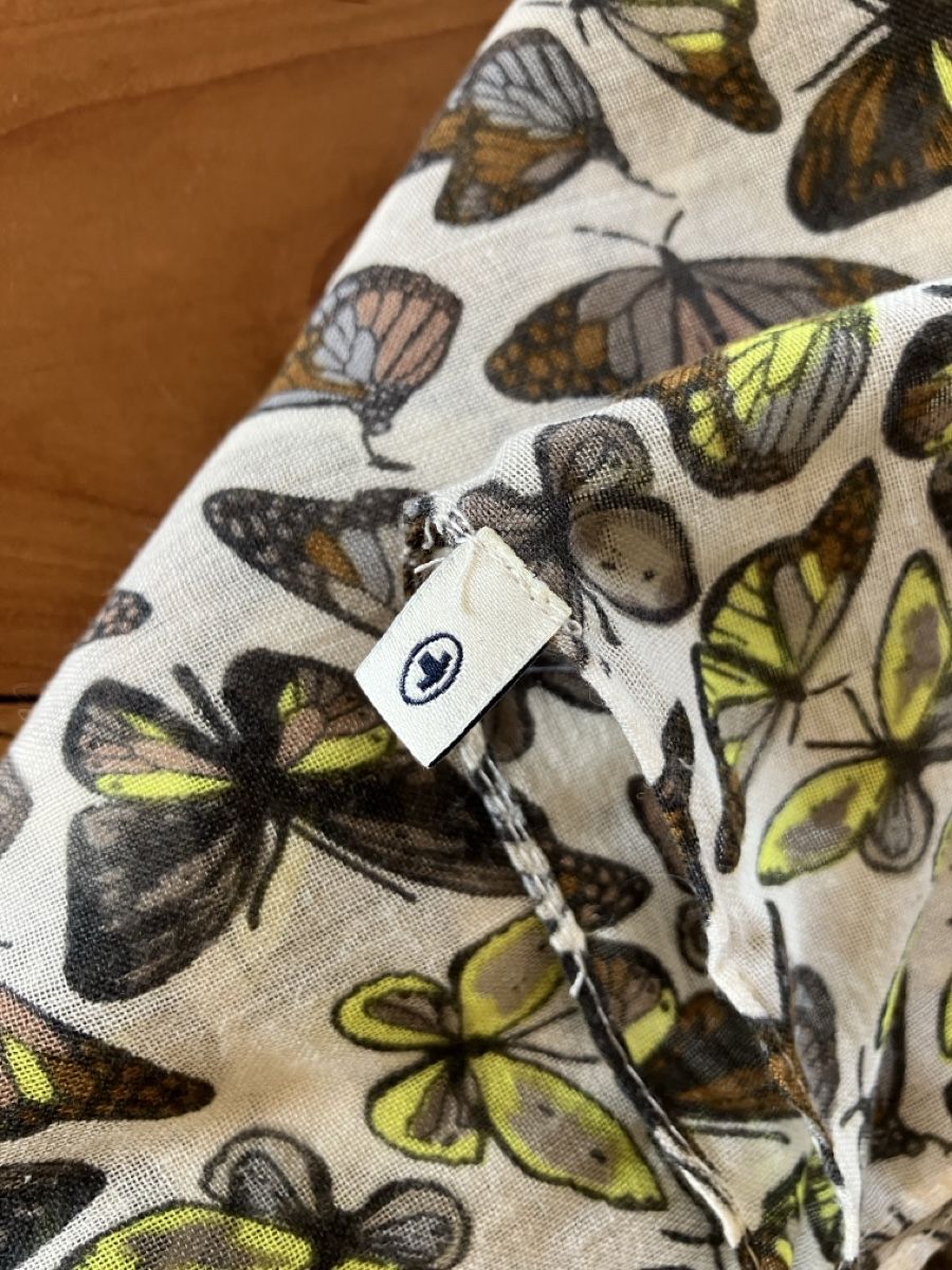 Tom Tailor Foulards, Tücher & Schals: Neuer Tom Tailor Schal mit Schmetterlingen – Neu (gemäss Beschreibung) aus Ebnat-Kappel von Trolley 2