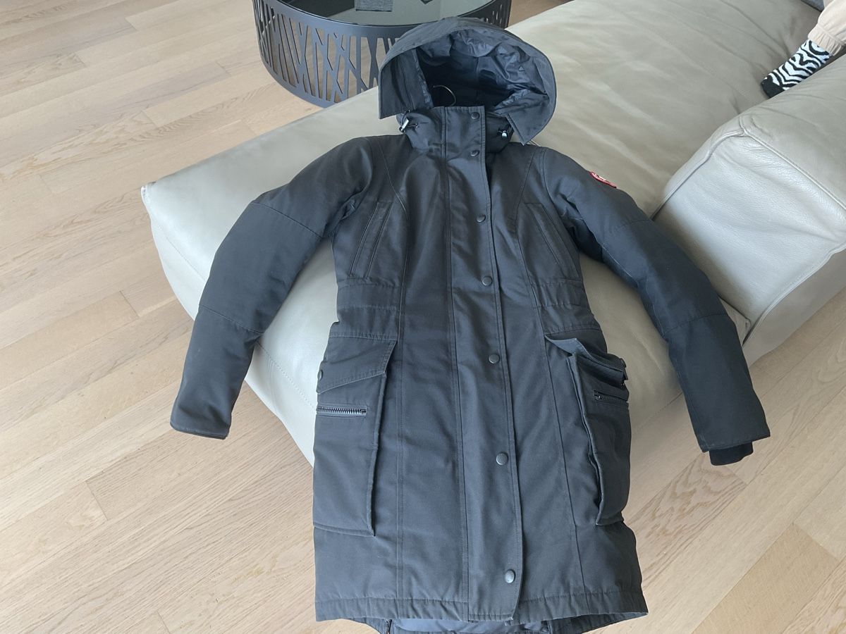 Canada Goose Giacche: Jacke – Usato da Adliswil venduto da Boir 2
