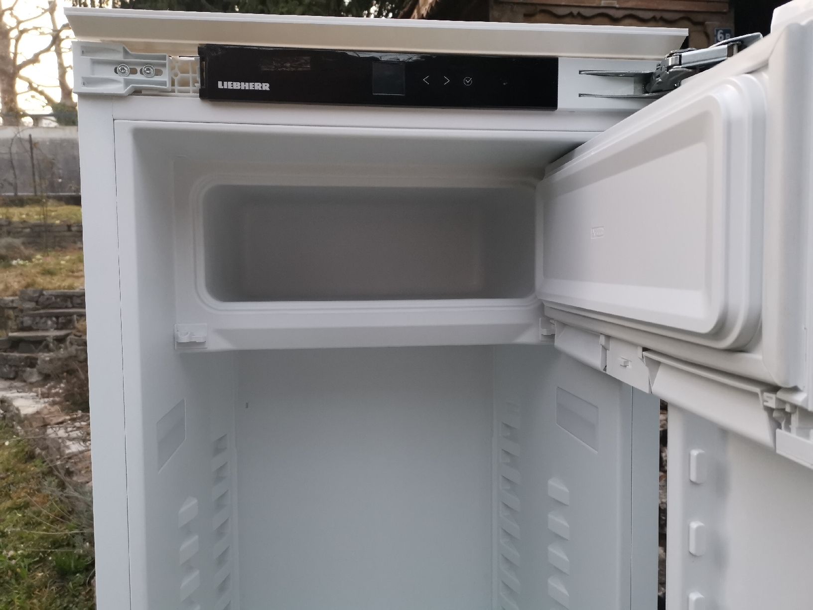 Liebherr Frigoriferi: Liebherr Einbau-Kühlschrank – Usato da Liebefeld venduto da andrea8888 2
