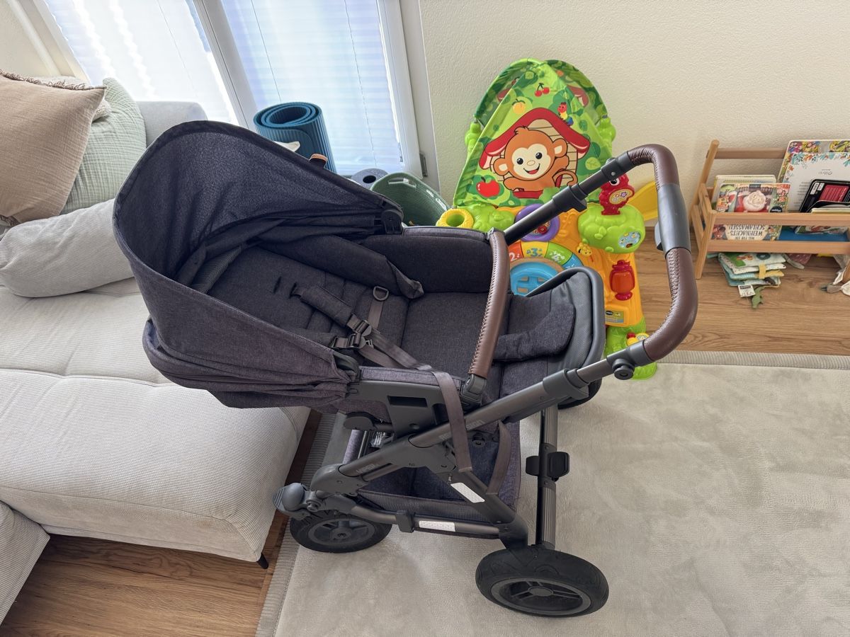 ABC Design Carrozzine: Kinderwagen ABC Design dunkelgrau – Usato da Gossau SG venduto da andi578 2