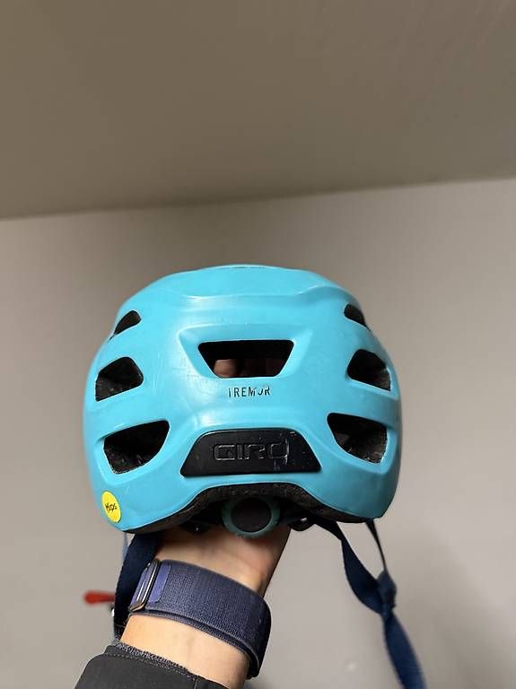Caschi: Giro Tremor Kinderhelm – Usato da Zürich venduto da dan_7cj7 2