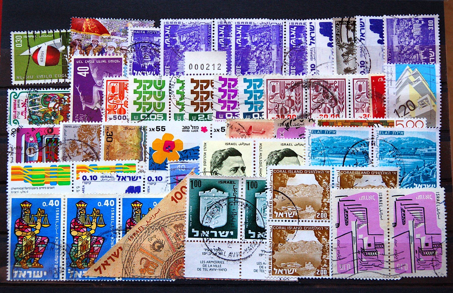 Tutti i francobolli: Israel - 50 stamps used – Usato da Gland venduto da pas_wxw