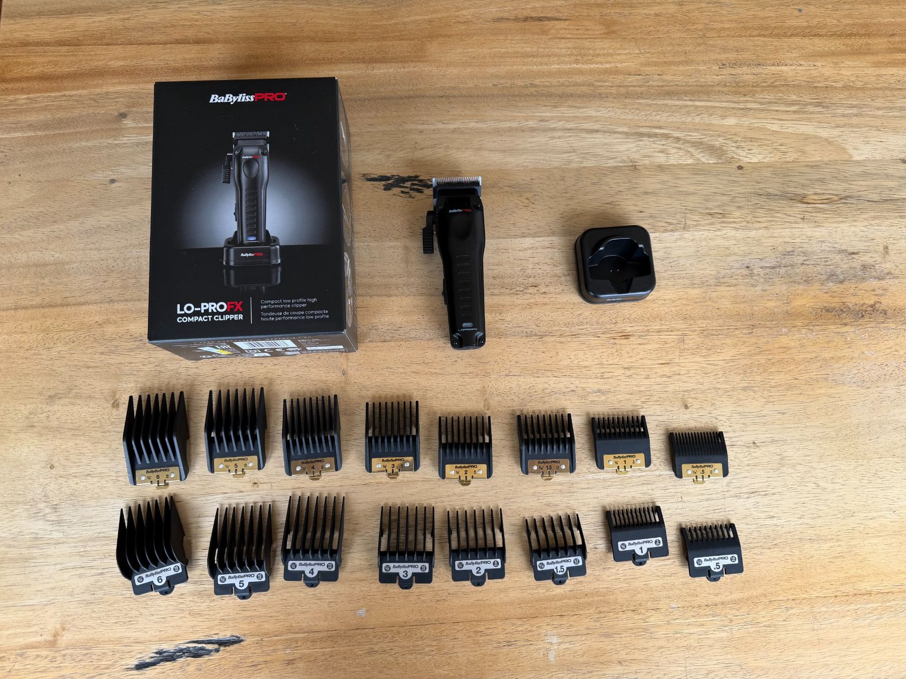 BaByliss Rasoi & Lamette da barba: BaByliss Pro Lo-Profx Compact + Pro Kammset – Usato da Glattpark(Opfikon) venduto da Techn1c