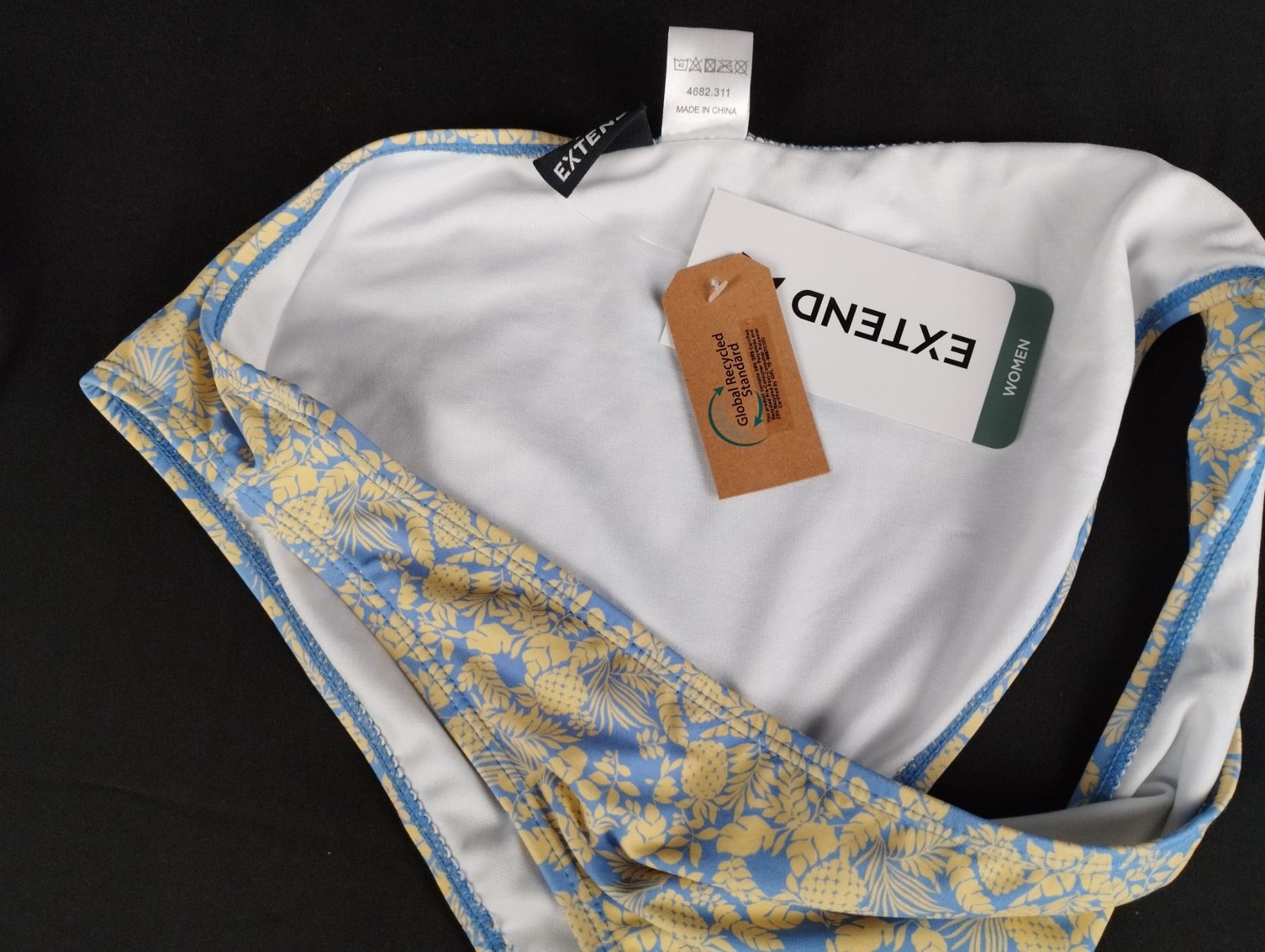 Badekleider & Bikinis: Bikini Blumenmuster blau/gelb Grösse 40 neu – Neu (gemäss Beschreibung) aus Schübelbach von Restwert_Schubelbach 2