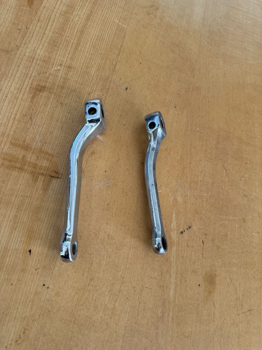 Parti ricambio per ciclomotori: Mofa Pedal Teile – Usato da Dübendorf venduto da Sachs621 1