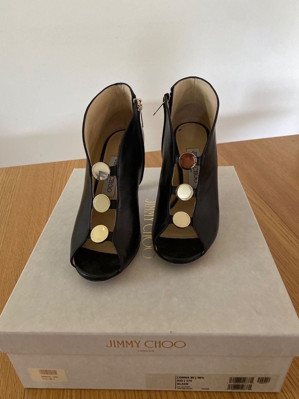 Jimmy Choo Scarpe da donna: Jimmy Choo Sandalen 36.5 – Usato da Wald ZH venduto da Gosia_N