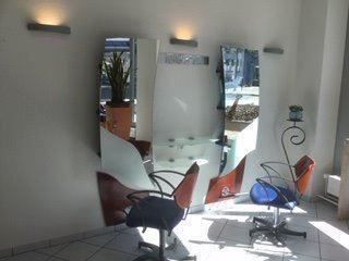 Spiegel: Coiffeur Wand-Friseurspiegel – Gebraucht aus Winterthur von Raffi41