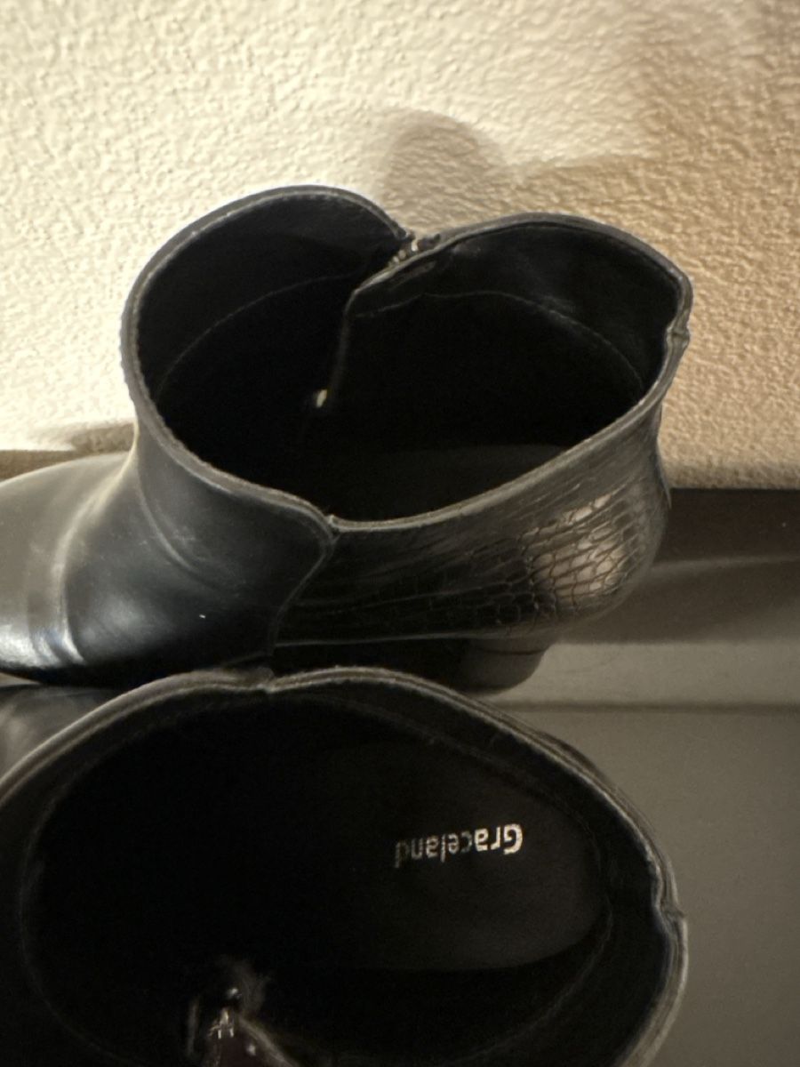 Graceland Scarpe da donna: Elegante schwarze Stiefeletten, Grösse 39 – Usato da Niederbüren venduto da Monde09 3