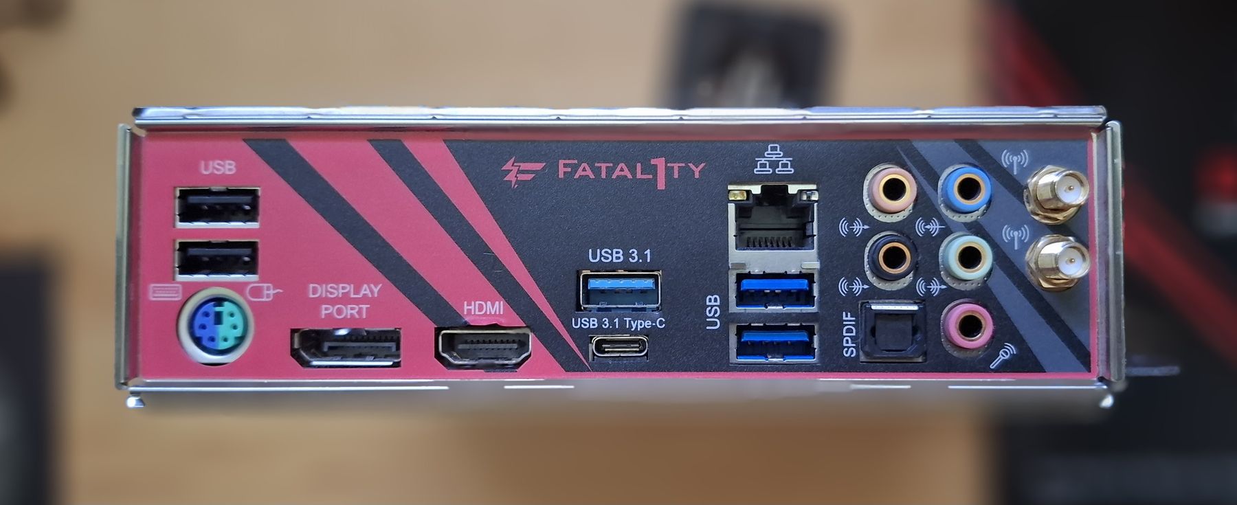 Asrock Mainboards: Fatal1ty B450 Gaming-ITX/ac – Gebraucht aus Lausanne von moimoietencoremoi 1