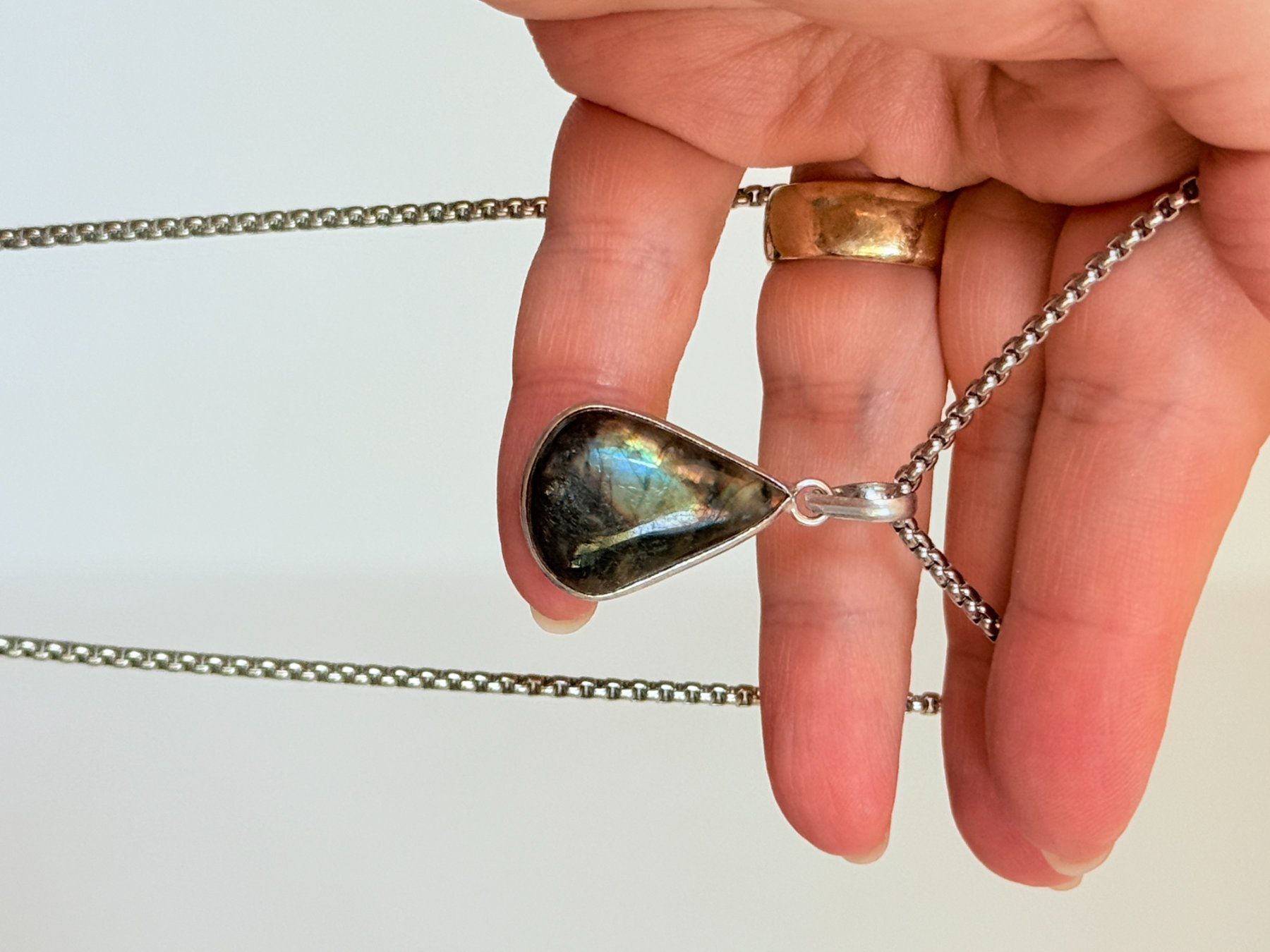 Colliers: Collier avec labradorite - Élégant & Naturel! – Neuf avec emballage d'origine à Genève par AWWA 8