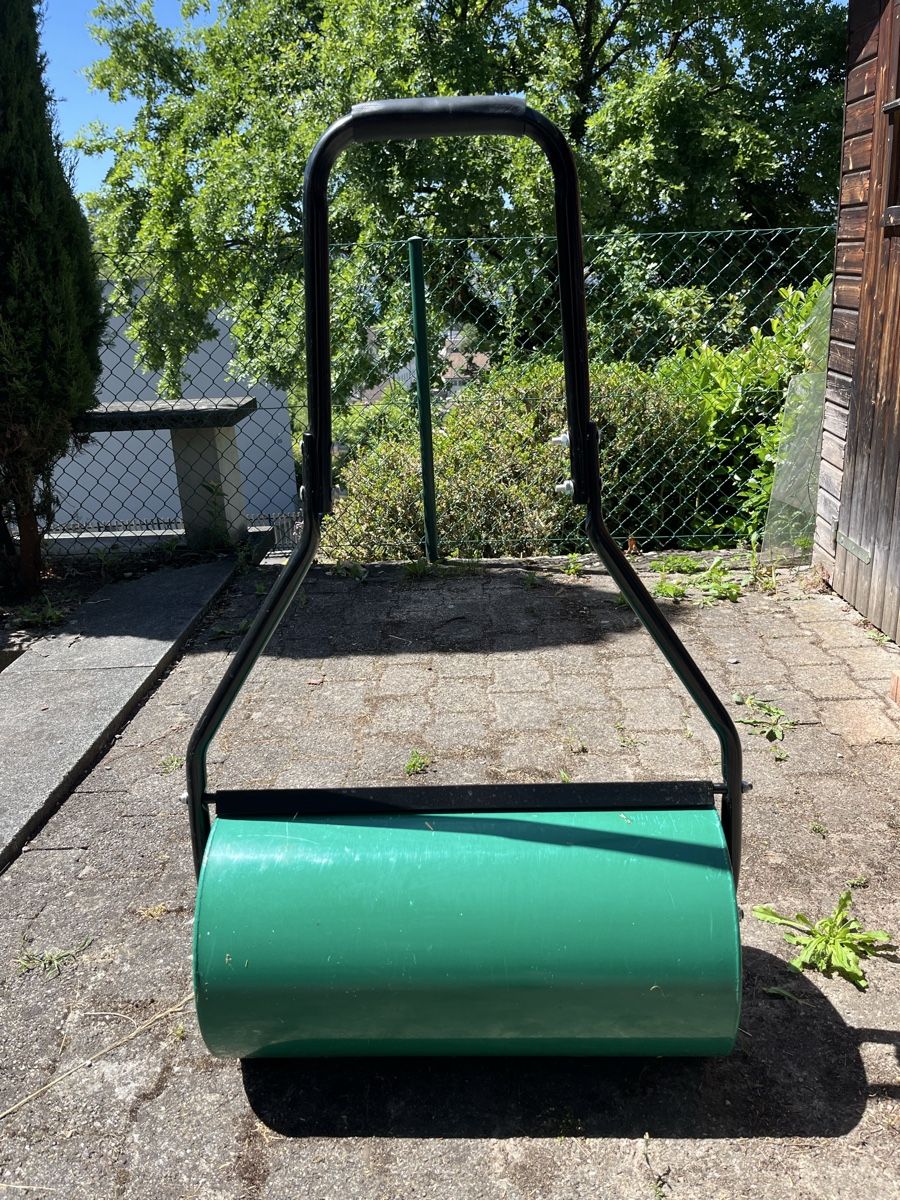 Tutti gli attrezzi: Rasenwalze / Gartenwalze / Handwalze – Usato da Küsnacht ZH venduto da mar_5cgq 1