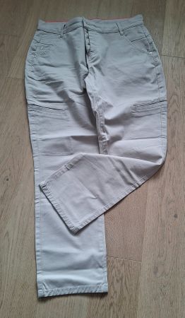 Street One Sommerhose Beige Gr. 40/28 Top Zustand