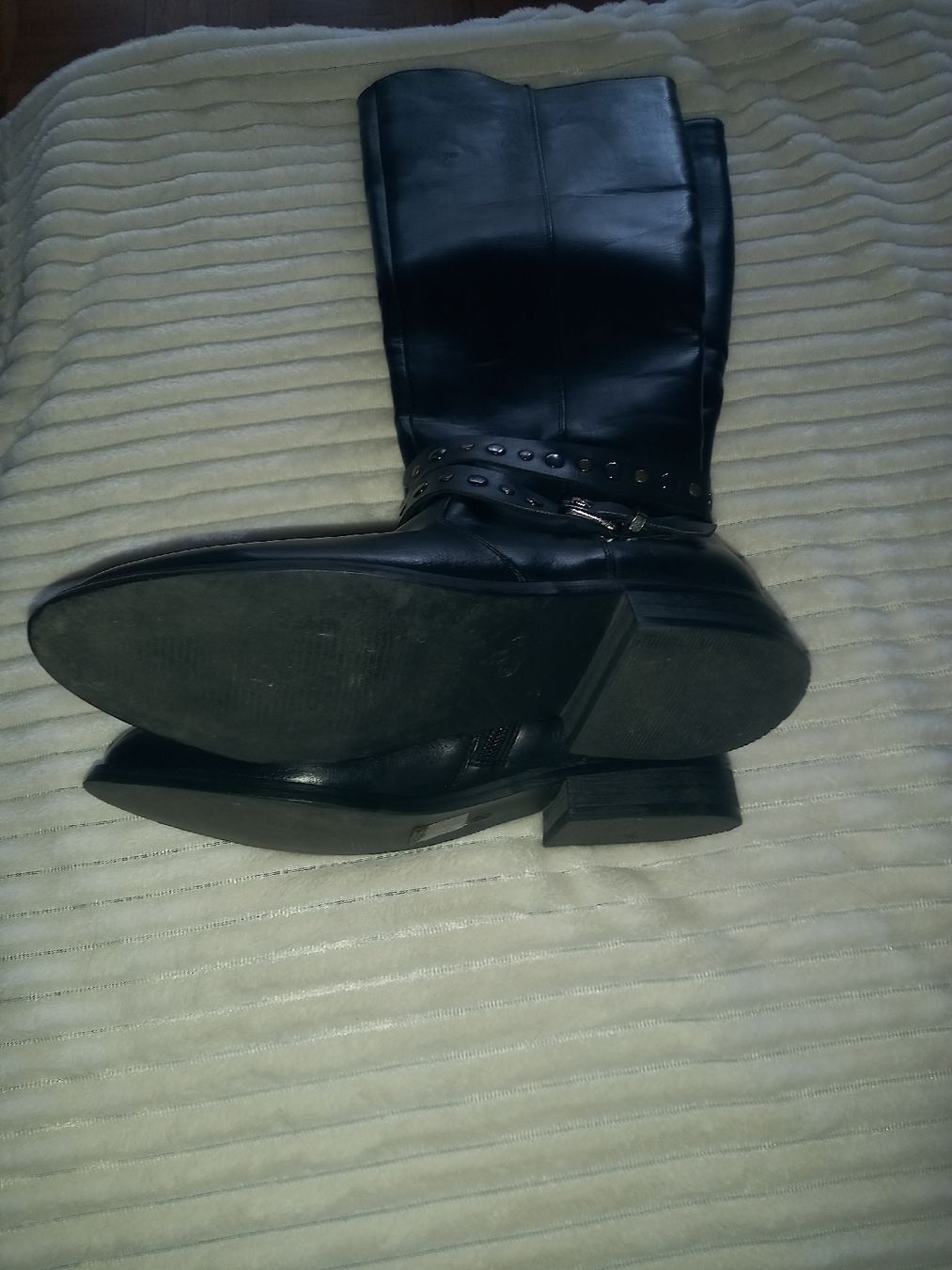 Scarpe da donna: Bottes Femme – Nuovo (secondo la descrizione) da Conthey venduto da OLEN-67 4