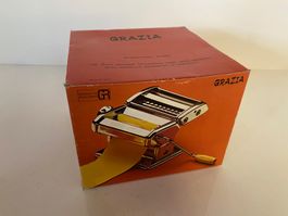 Atlas Teigwarenmaschine Grazia mit Marcato Aufsatz