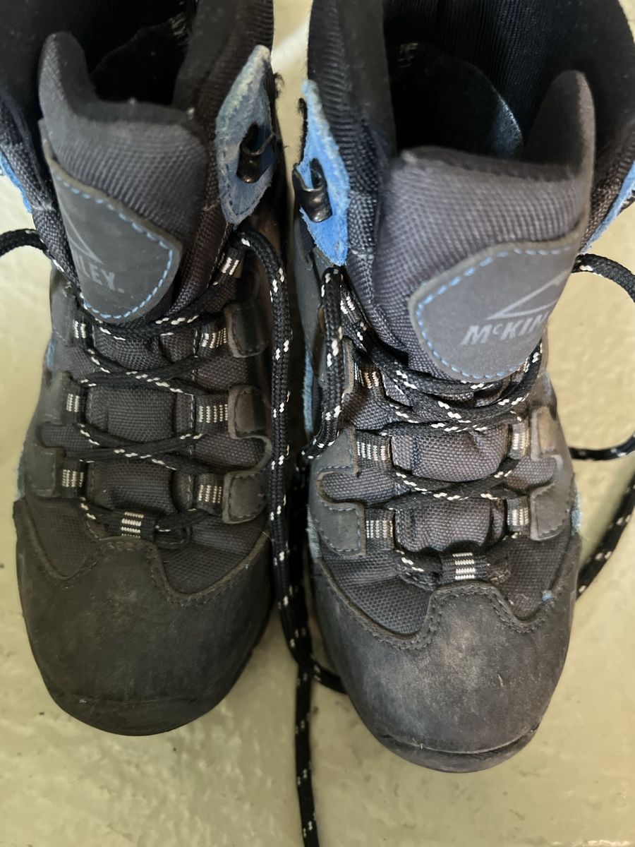 Mckinley Scarpe per ragazzi: Wanderschuhe Gr. 33 – Usato da Ruggell venduto da Matrix026 1