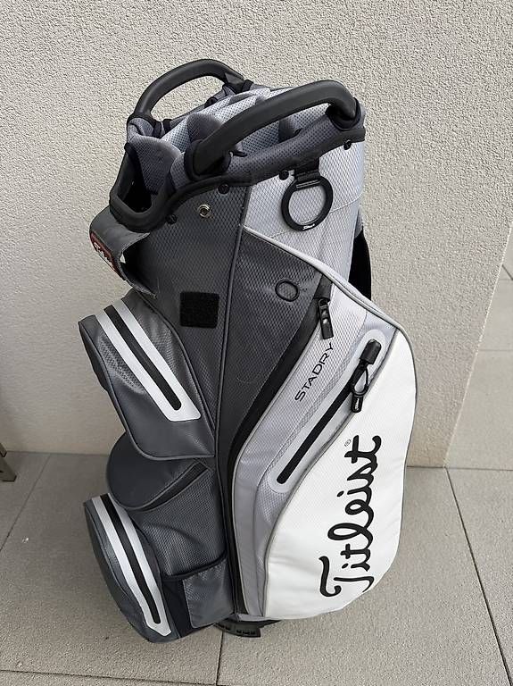 Sacs: Sac de golf Titleist  – D'occasion à La Rippe par jpu_z5ql 1