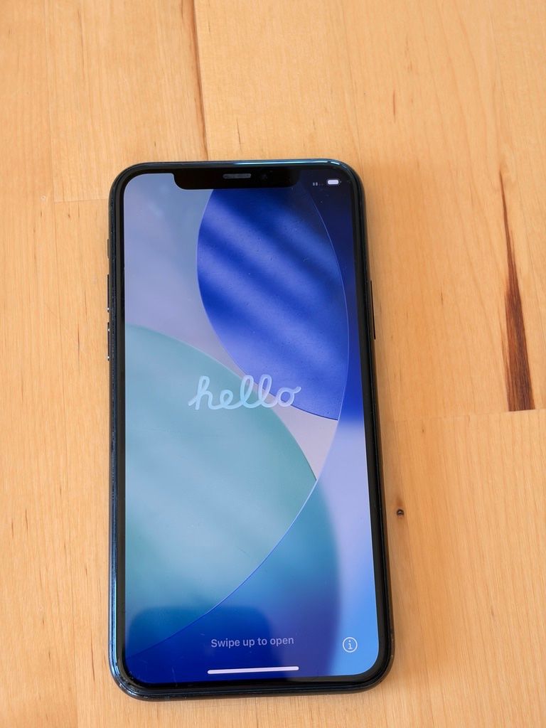 Apple Telefoni cellulari / Smartphones: Apple iPhone 11 Pro 256 GB Midnight Green – Difettoso da Zürich venduto da mar_j87l 1