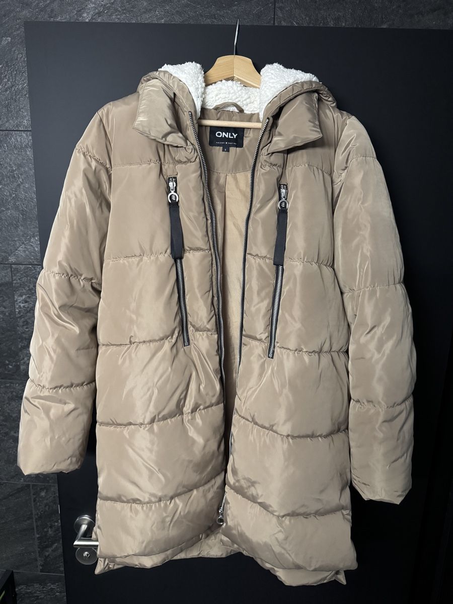 Only Cappotti: ONLY Mantel Gr. S Teddyfutter Winterjacke warm beige – Usato da Luzern venduto da Ex-Raudi 3