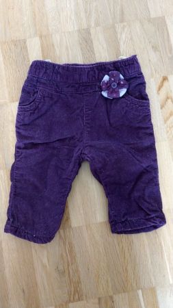 *Wie NEU!* Hose violett gefüttert (Gr.62)