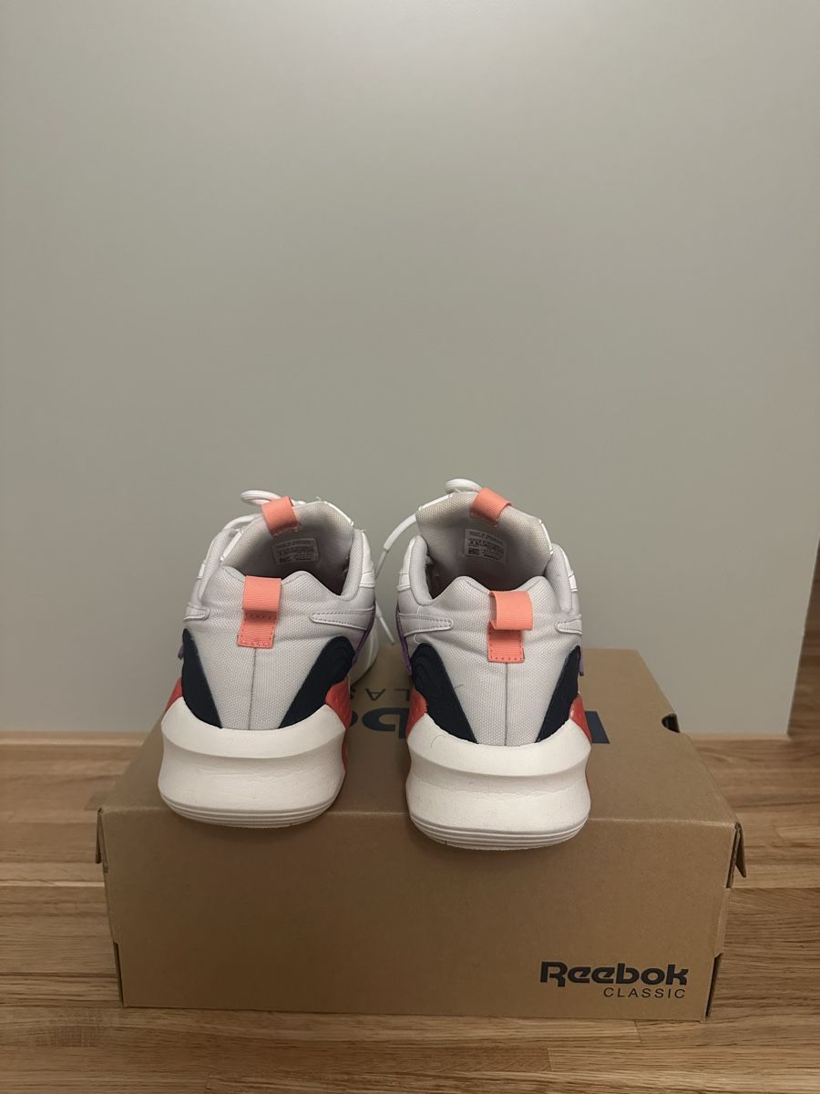 Reebok Scarpe da uomo: Reebok Action Double Mix Pops Schuhe, Grösse 40 – Usato da Dübendorf venduto da Magis_Stuff 4