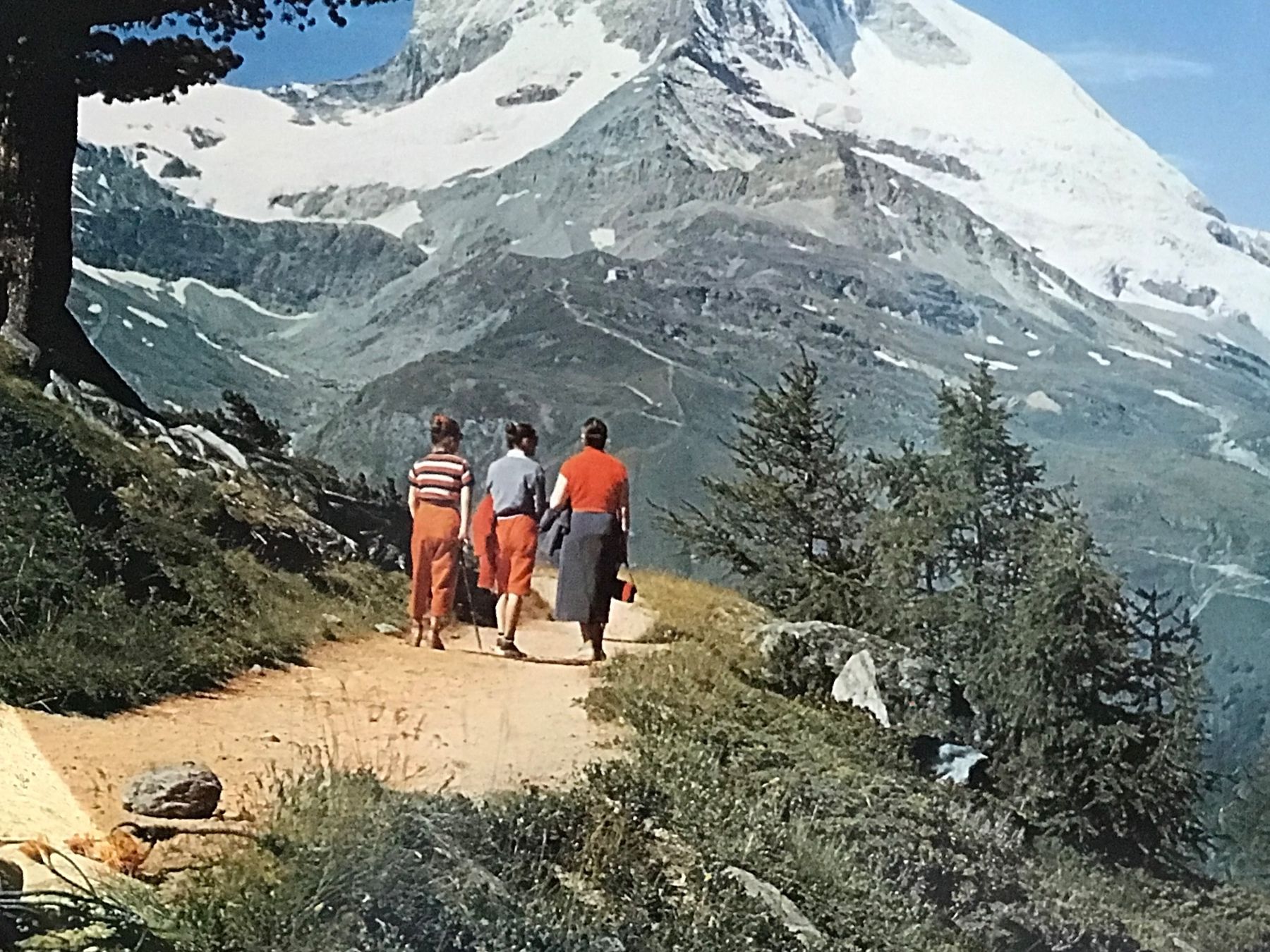Plateaux: Serviertablett Serviertableau Servierbrett MATTERHORN 28 cm – D'occasion à Däniken SO par allerlei54 2