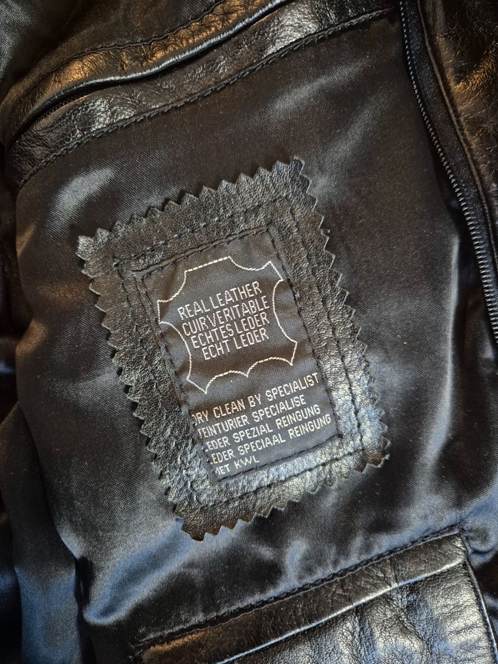 Mäntel: Vintage Ledermantel schwarz – Gebraucht aus Weiach von ste_hxx 3