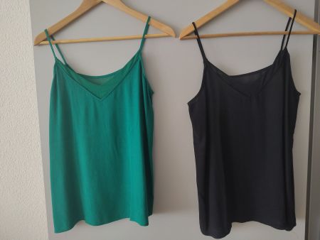 Sommer Tops, 2 Stk., Grün und Schwarz