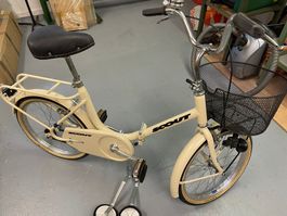 Klapp-Minivelo optional mit Stützrädern